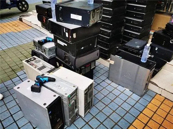 電子元件銷毀:別讓舊設備泄露您的商業(yè)機密 電子元件銷毀:別讓舊設備泄露您的商業(yè)機密